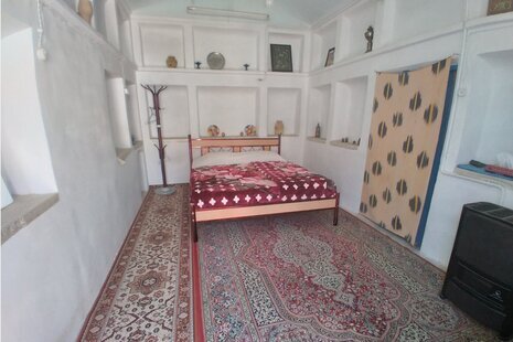 ویلا سنتی دربست 5 خواب شریف در یزد
