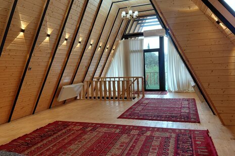 کلبه سوئیسی دوبلکس مبله دوخواب یوسفی 2 در اسالم