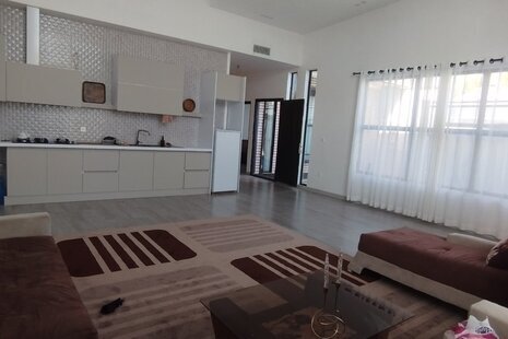 ویلا دوخواب استخردار زنبق در چهارباغ