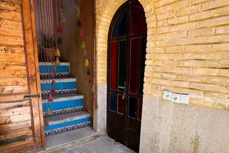 اتاق دبل گلناز  در بومگردی شیراز