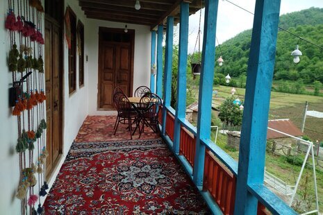 واحد تکخواب در طبقه اول ویلا نگارخاتون در رودبار