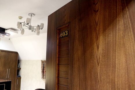 واحد 403 تکخواب لاولی روم (با صبحانه) در هتل آپارتمان اصفهان