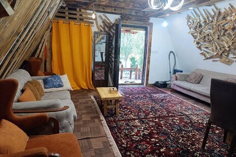 کلبه سوئیسی دوبلکس تک خواب L قرمز در دیلمان