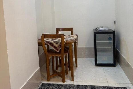 اتاق شماره 9 در اقامتگاه بومگردی شیراز