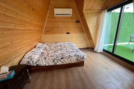 کلبه سوئیسی استخردار دوخواب در سرخرود