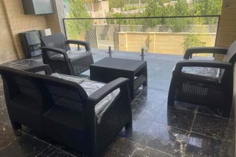 خانه ویلایی دوبلکس استخردار در چهارباغ