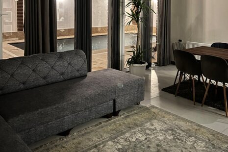 ویلا استخردار دوخواب مبله آرامش در کردان