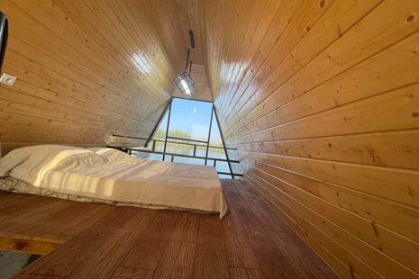 کلبه سوئیسی دوبلکس مبله تکخواب در محمودآباد