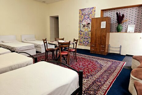 اتاق 50 متری گلبهار 10 دراقامتگاه بوم گردی اصفهان