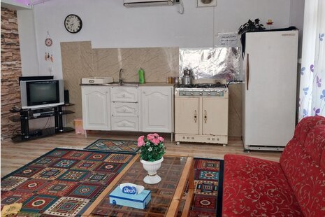 واحد مبله تک خواب در طبقه دوم ویلا در رامسر