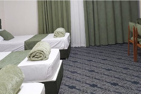 اتاق 3 نفره در هاستل کریمخان