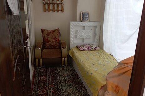 ویلا تک خواب در باغ بهادران