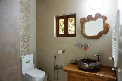 کلبه 25 متری دو نفره ی ماه تی تی در تنکابن