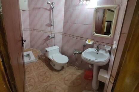 واحد تکخواب 4 نفره هتل آپارتمان در مشهد
