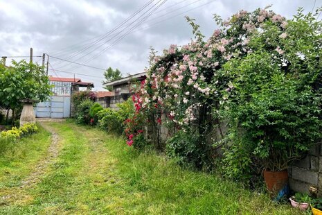 واحد مبله دوخواب طبقه همکف ویلا گیل جا در رودسر