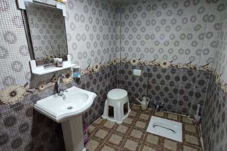 سوئیت سفید در بندرانزلی