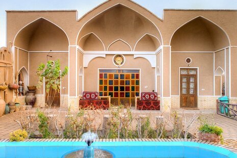 واحد 90 متری در اقامتگاه بومگردی آران و بیدگل