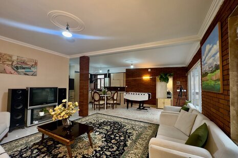 ویلا باغ استخردار مبله دوخواب مجنون در کردان