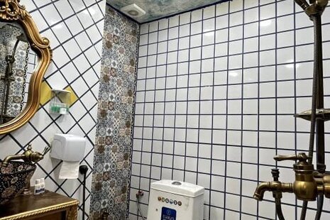 اتاق 12 متری در عمارت بومگردی شیراز