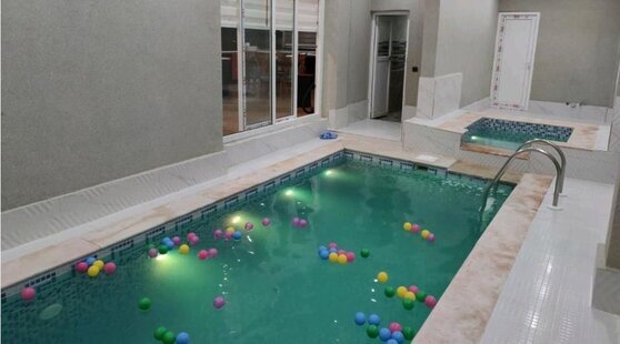 ویلا استخرسرپوشیده با جکوزی در محمودآباد