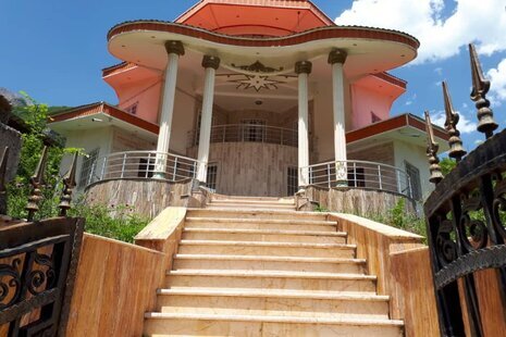 واحد 2 در طبقه اول ویلای ستاره شمال تنکابن