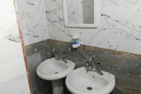 اتاق 4 تخته 2 در مهمانسرا لار