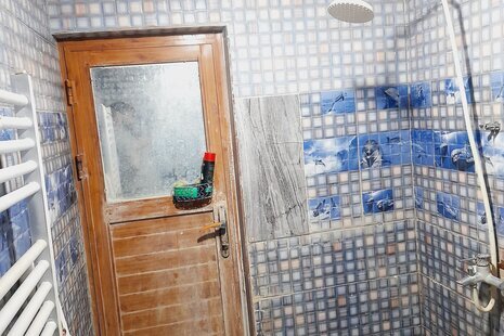 واحد دوخواب عارف 555 در طبقه همکف ویلای محمودآباد