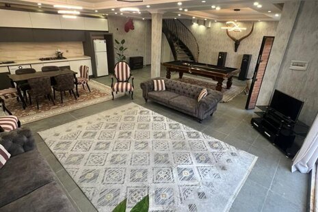 خانه ویلایی دوبلکس استخردار در چهارباغ