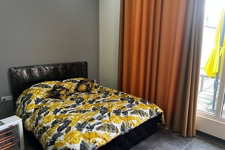 ویلا استخردار دوخواب باغ بهشت 24 در چهارباغ