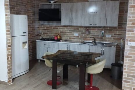 واحد دوخواب مبله طبقه همکف در بندرانزلی