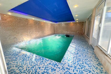 ویلا مبله تکخواب استخر سرپوشیده فانوس در ملارد