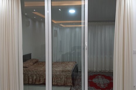 واحد مبله تکخواب در طبقه همکف ویلا در آستارا