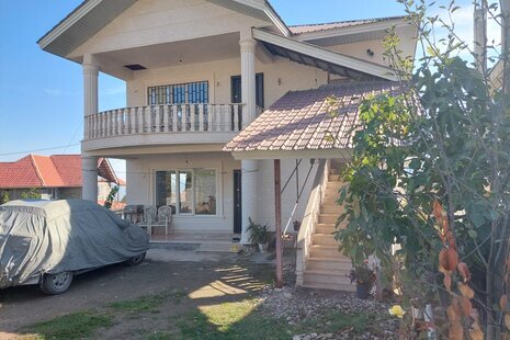 واحد دو خواب در طبقه دوم ویلا کلاردشت