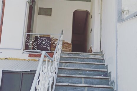 واحد تکخواب در طبقه ی اول ویلا محمود آباد