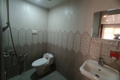 اتاق 411 در هتل قم