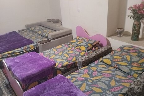 اتاق آرتا دخت در اقامتگاه بومگردی همدان