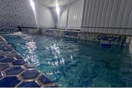 سوئیت استخردار 1 در طبقه اول ویلا در خرم آباد