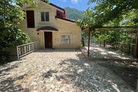 واحد مبله دوخواب در طبقه اول ویلا تنکابن