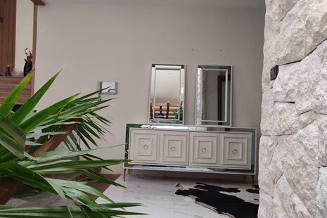 ویلا استخر ابگرم جکوزی دار دو طبقه سه خواب در ساوجبلاغ