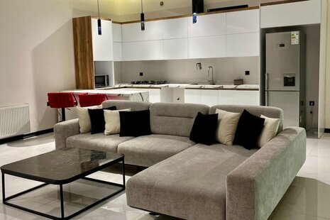 ویلا دوبلکس استخردار سیلور در چهارباغ