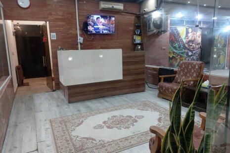 واحد با یک تخت دبل در هتل آپارتمان در چالوس