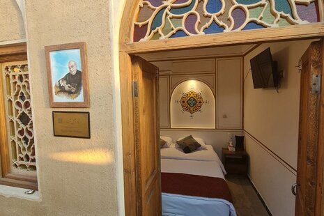 اتاق جلیل شهناز در اقامتگاه بومگردی اصفهان