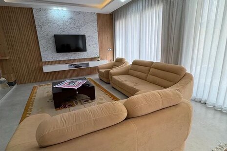 ویلا دوبلکس 3 خواب استخردار مبله در باغ بهادران