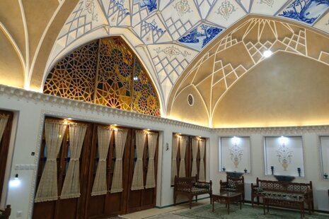 ویلا دوبلکس سه خواب سنتی در کاشان