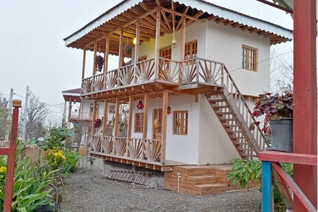 اتاق (2) در اقامتگاه بوگردی رشت