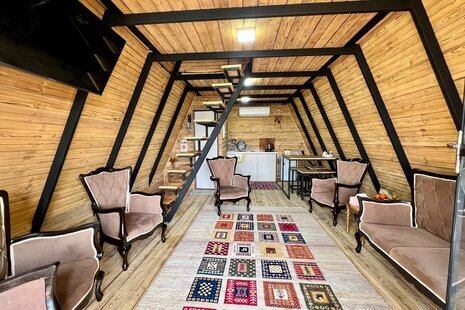 کلبه سوئیسی دوبلکس سهیل در لاهیجان