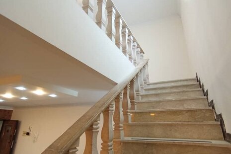 ویلا تریپلکس سه خواب استخردار مدرن ایلیا در رودهن