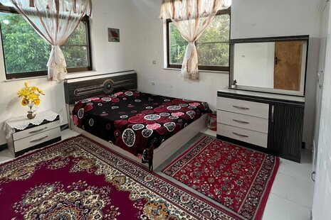 واحد دو خواب یاس در طبقه دوم ویلا لاهیجان