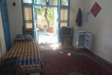 اتاق دل نشین (2) در اقامتگاه بومگردی گلپایگان