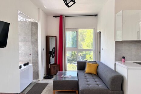 سوئیت جکوزی دار مبله در طرقبه و شاندیز